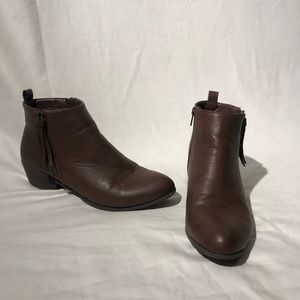 Just Fab Brown Leather Booties with Tassles
